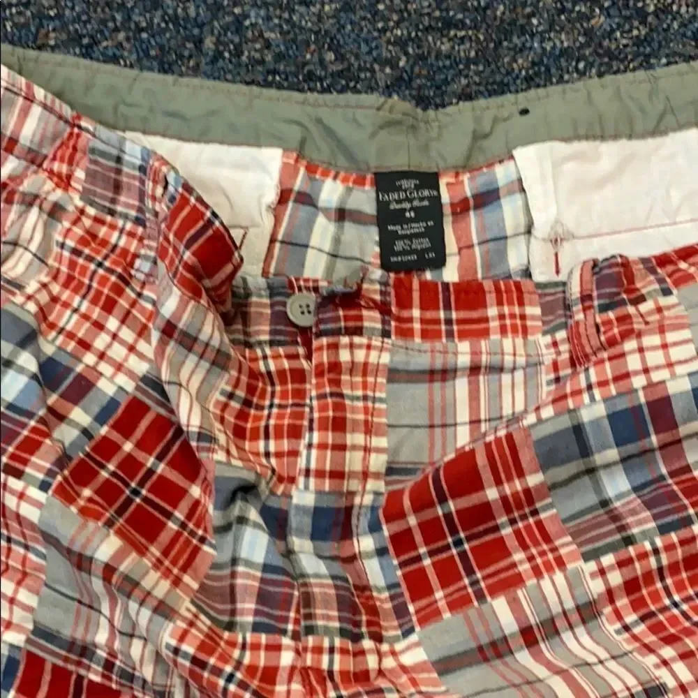 Faded Glory Checkered Shorts sz. 46 EUC